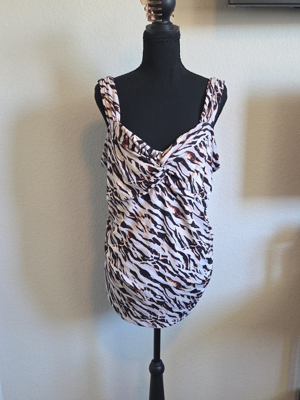 Torrid Studio Knit Sweetheart Twist Cami Tank Top Zebra Animal Print - Size 1
